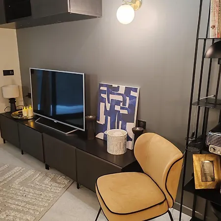 Logement Tout Confort Climatise Jusqu'A 6 Pers Avec Piscine